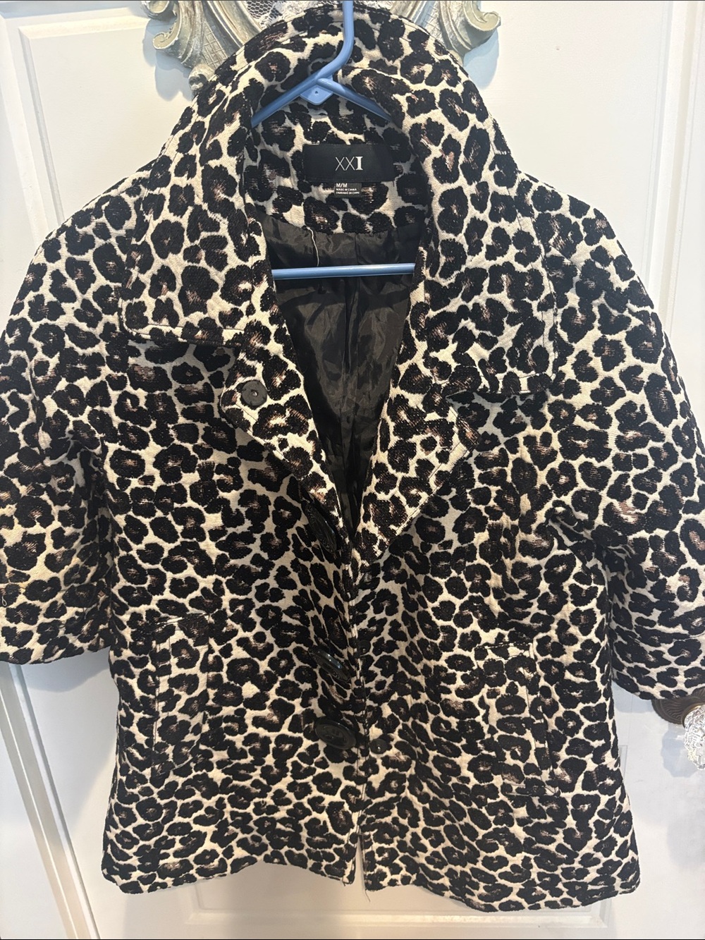 Forever 21 Black & White Leopard Print Short Sleeve Button Jacket